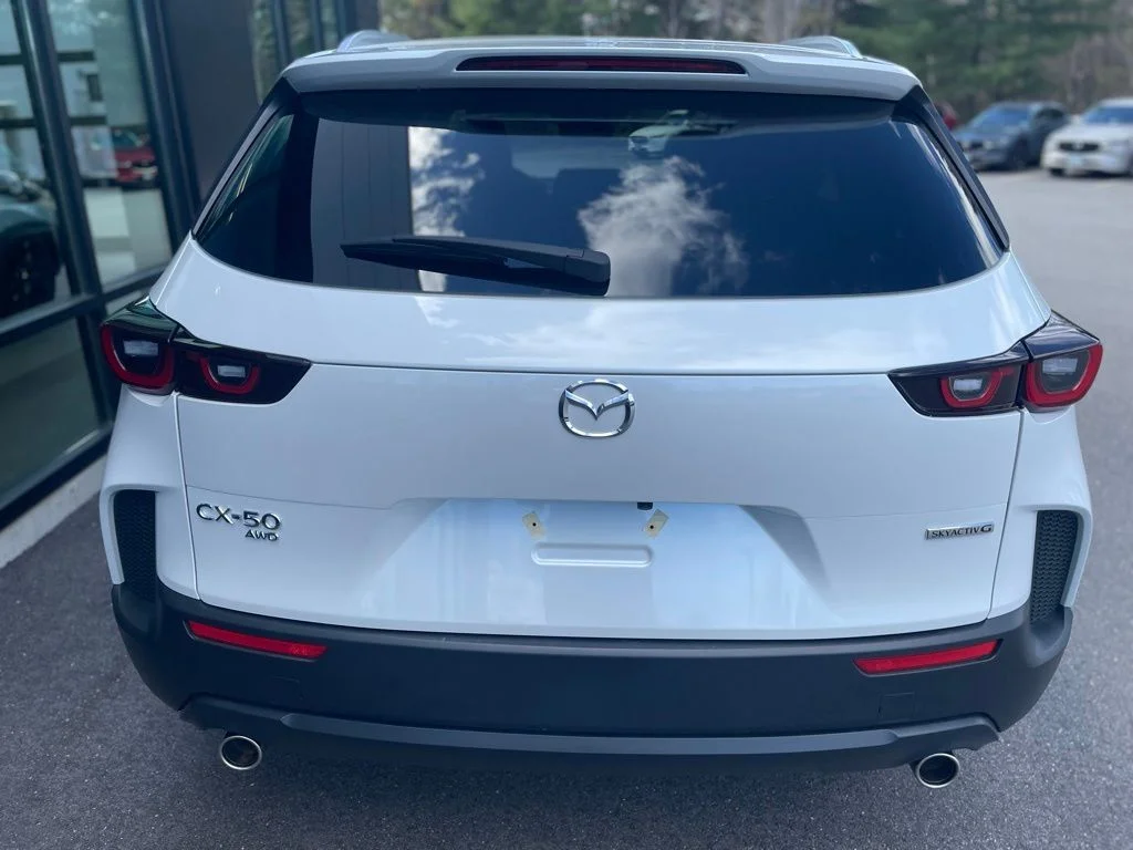 Used 2025 Pearl Mazda 2.5 S Select Package image 4