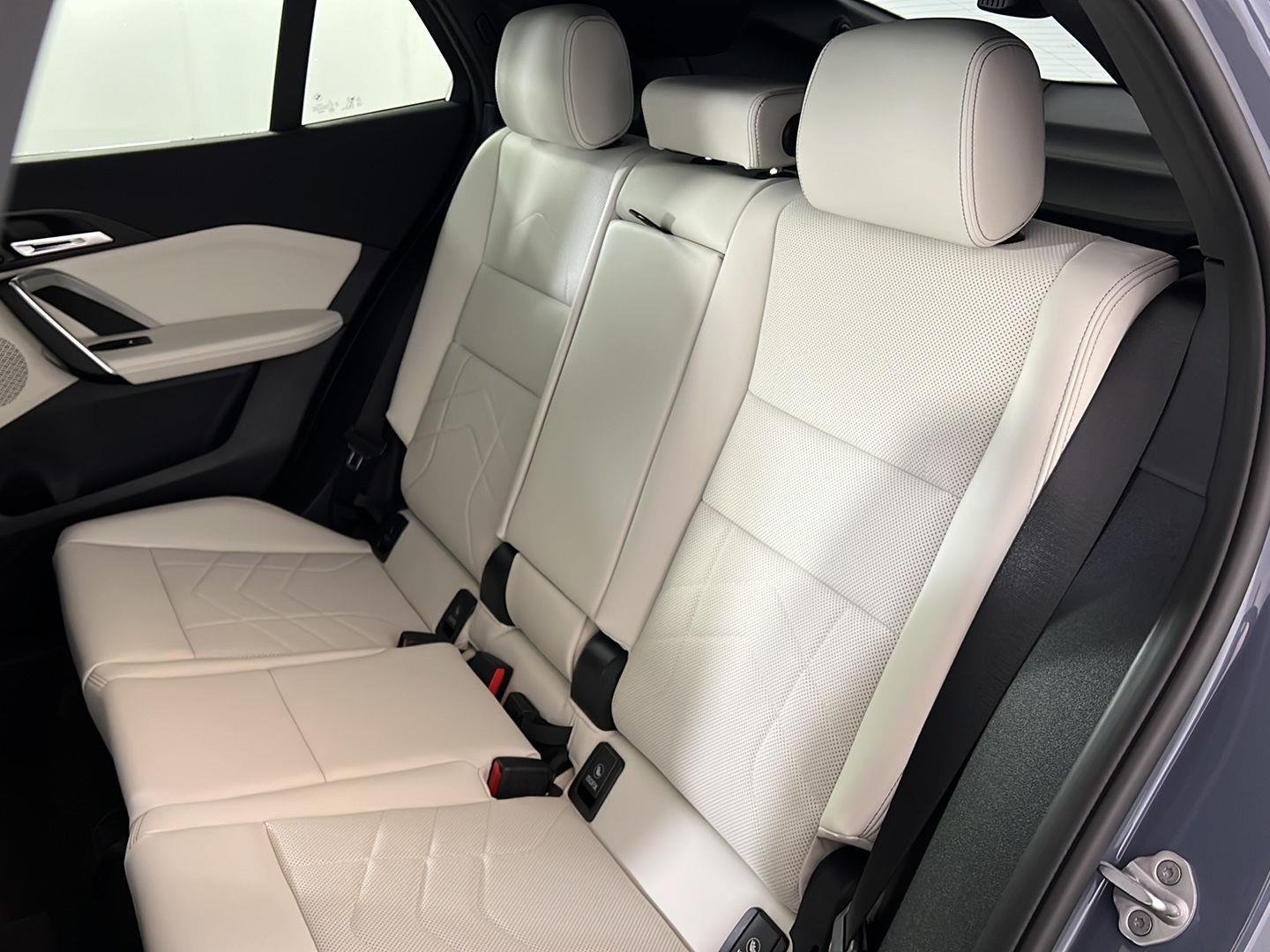 New 2026 Storm Bay Metallic BMW xDrive28i image 20