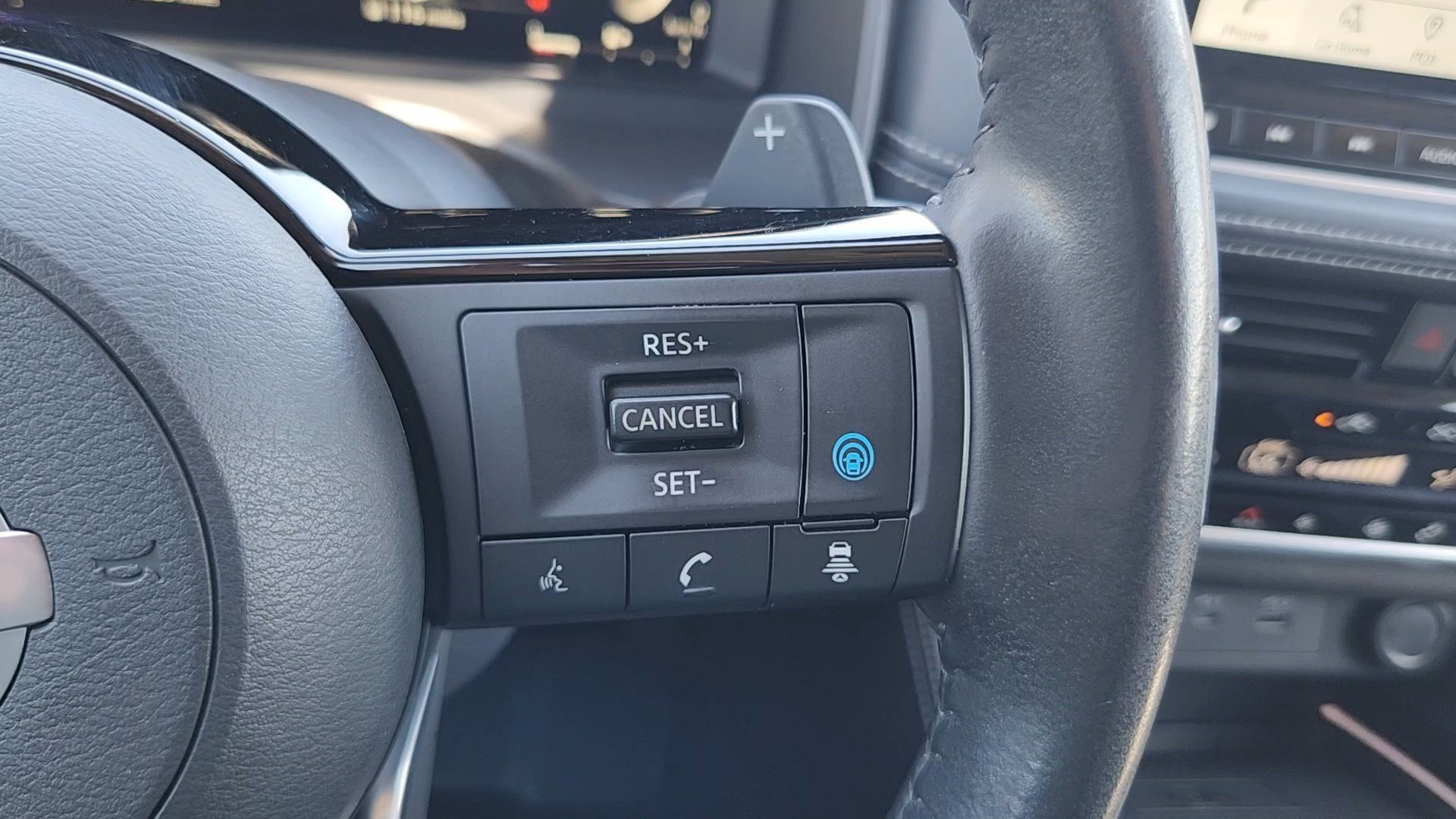 Used 2021 Boulder Gray Pearl/Super Black Nissan Platinum image 13
