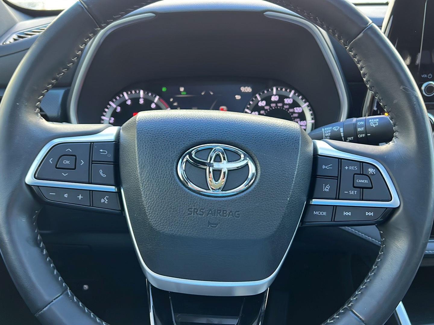 Used 2023 Blueprint Toyota XSE image 12