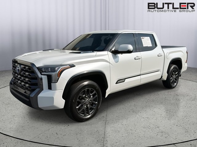 2022 Toyota Tundra Platinum HV