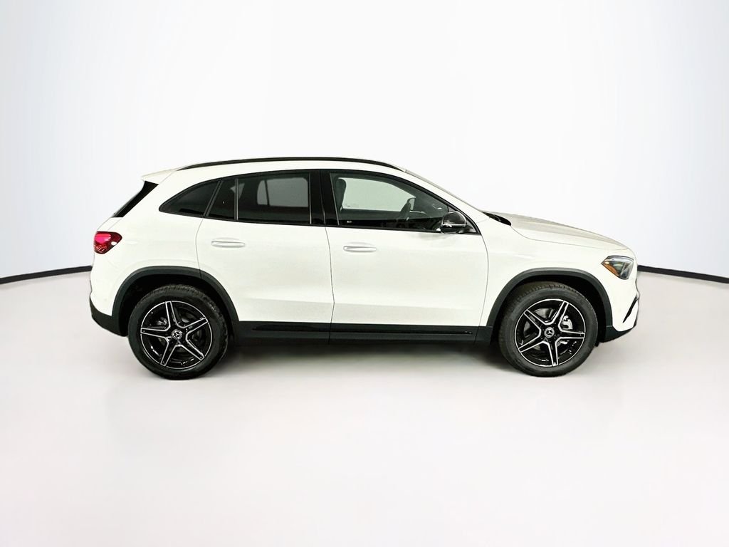 New 2026 Polar White Mercedes-Benz GLA 250 image 8