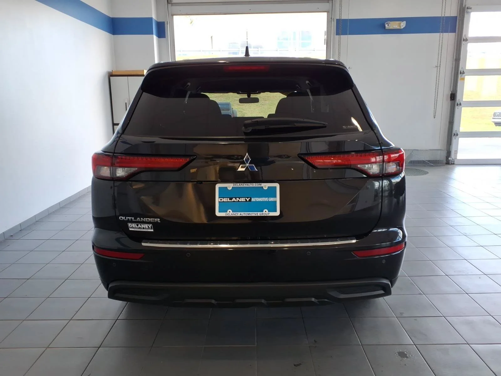 2022 Mitsubishi Outlander ES - Photo 6