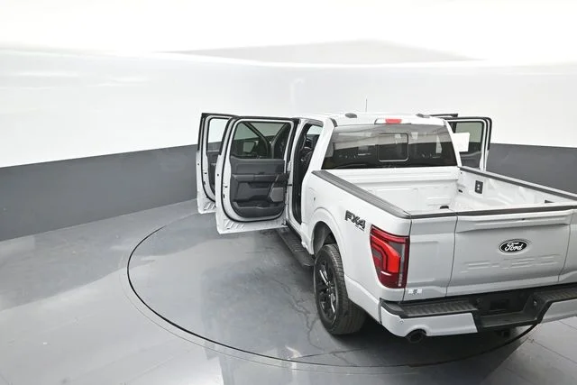 New 2026 Avalanche Ford Lariat® image 25