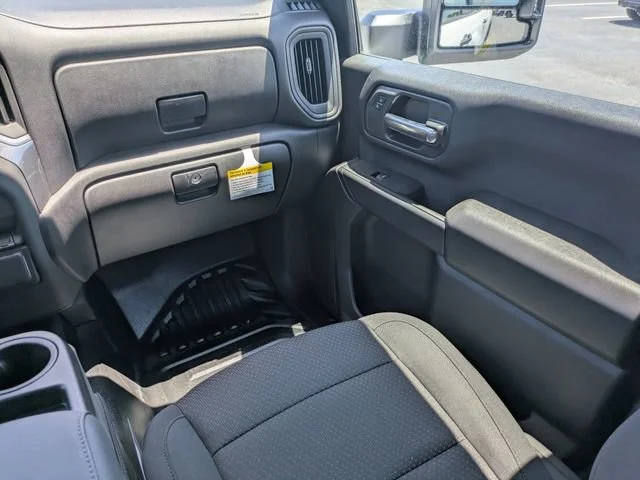 New 2025 Summit White GMC Pro image 19