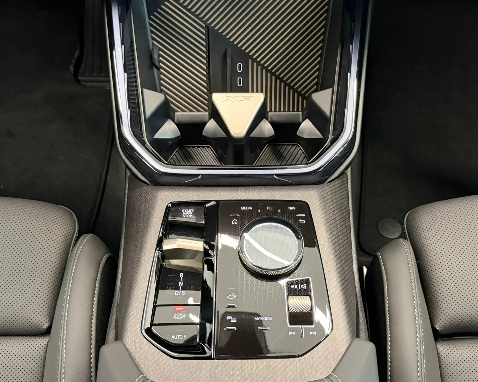 Used 2025 Black BMW 30 xDrive image 25