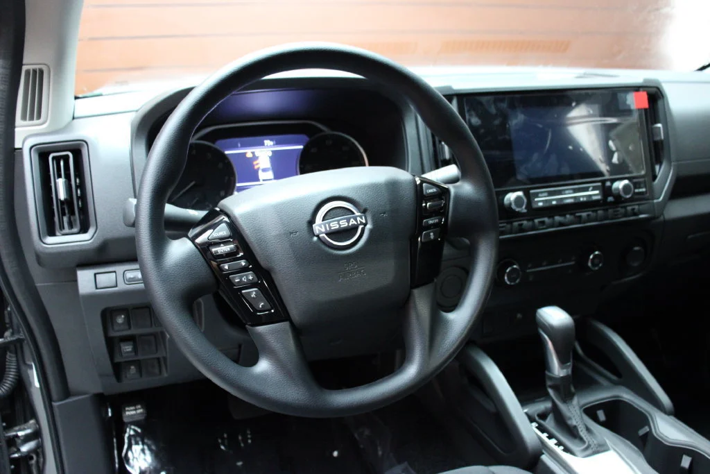 New 2027 Gun Metallic Nissan King Cab® S image 10