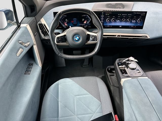 Certified Used 2023 Blue BMW xDrive50 image 24