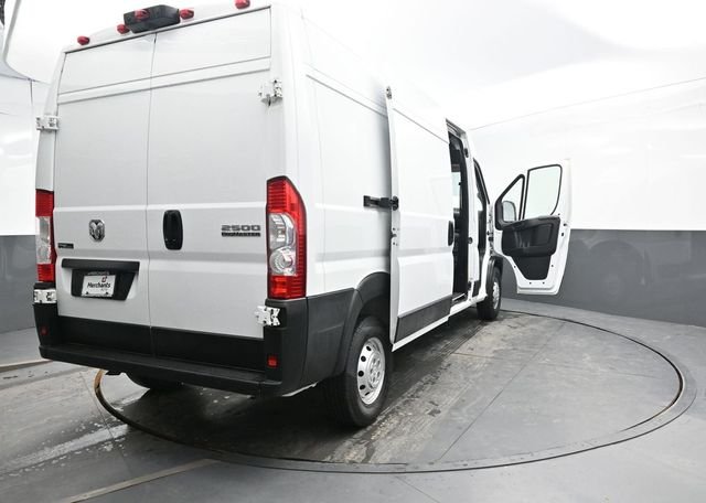 Used 2023 White Ram High Roof image 42