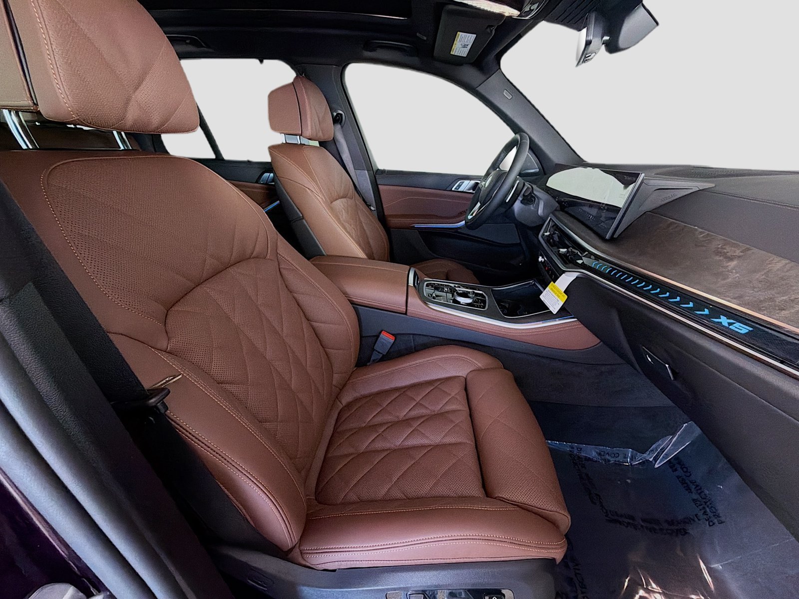 New 2026 Mora Metallic BMW xDrive50e image 30