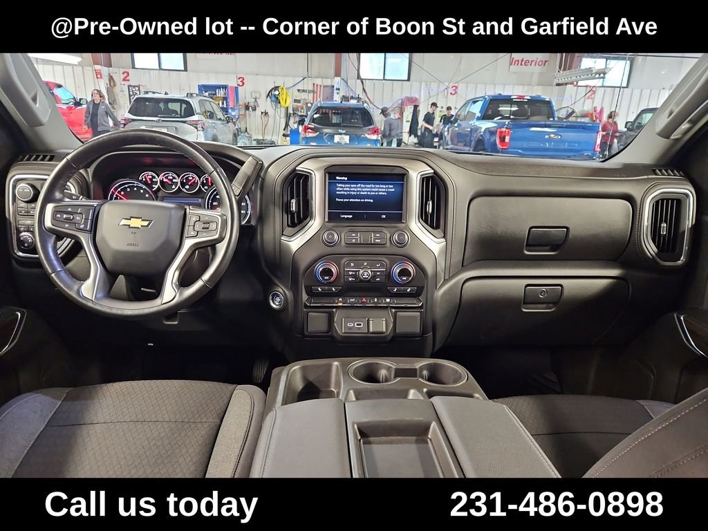 Used 2021 Gray Chevrolet LT image 18