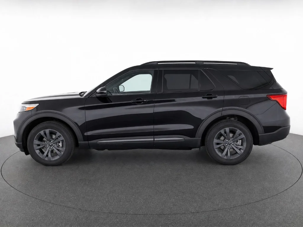 Used 2023 Agate Black Ford XLT image 6