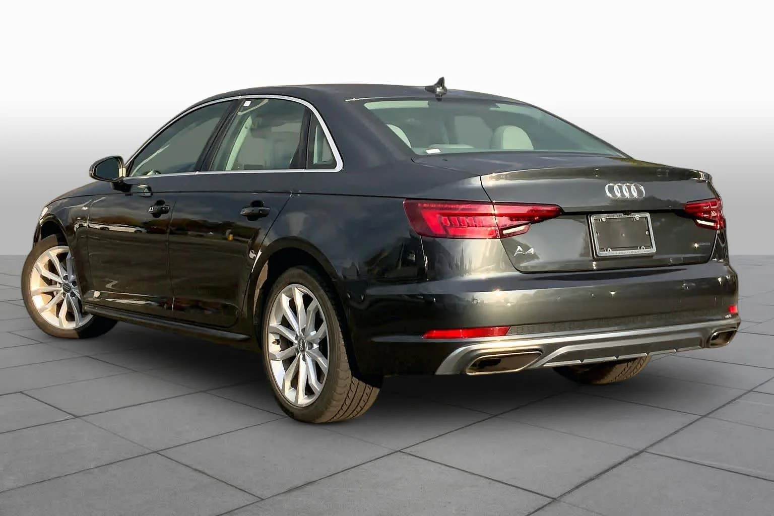 Used 2019 Manhattan Gray Metallic Audi Premium Plus image 12