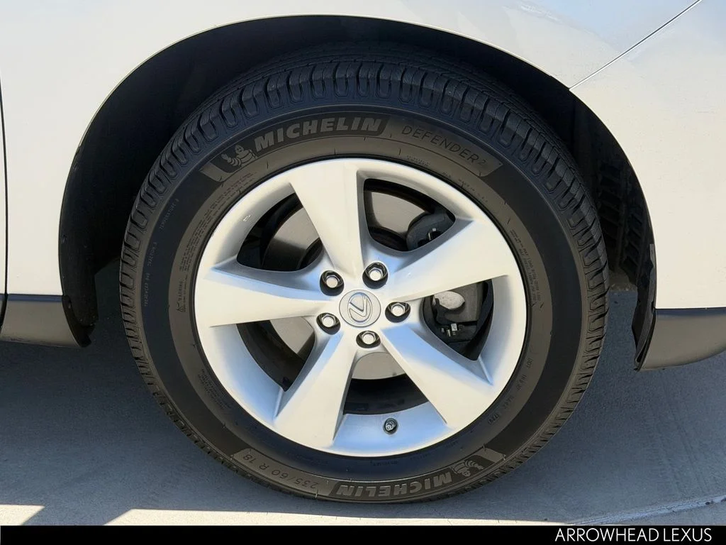 Used 2013 Silver Lexus 350 image 10