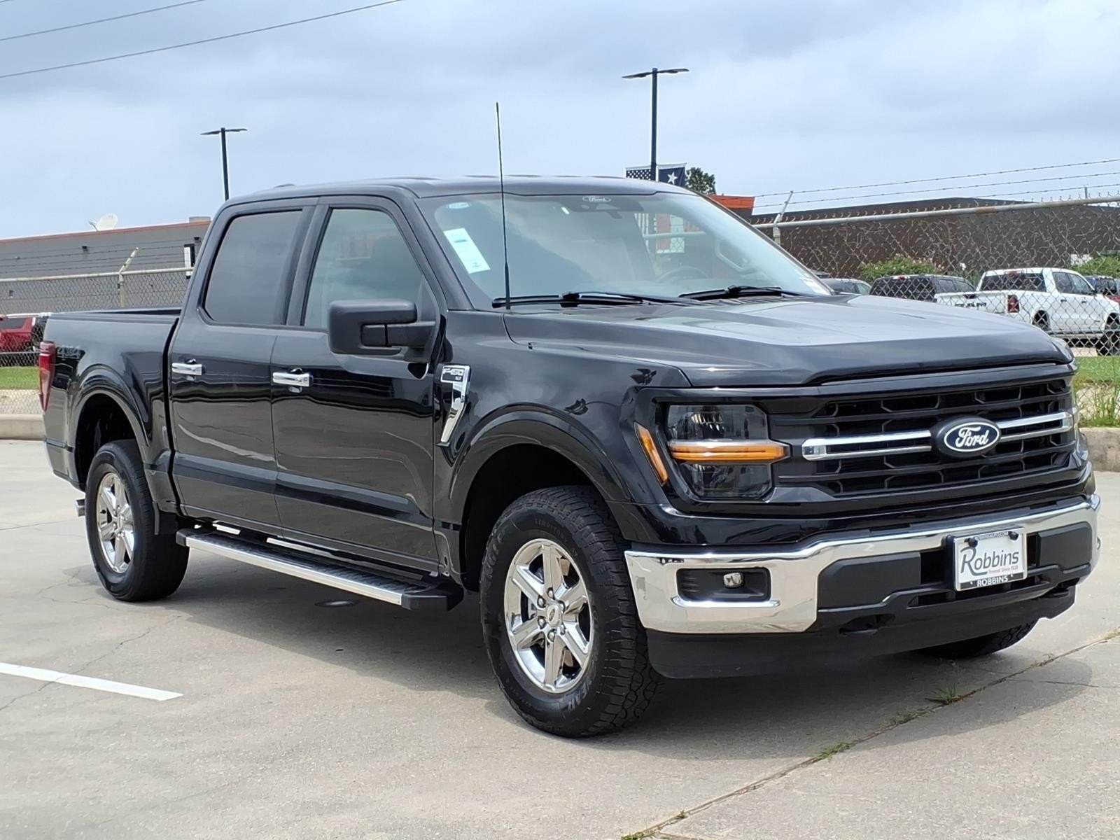 2025 Ford F-150 XLT - 2