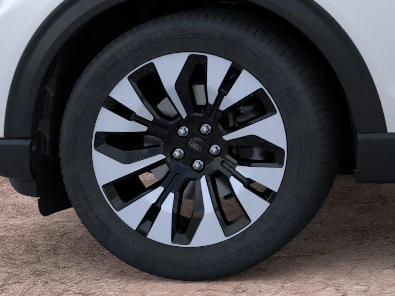 New 2026 Star White Metallic Tri-Coat Ford Platinum image 19