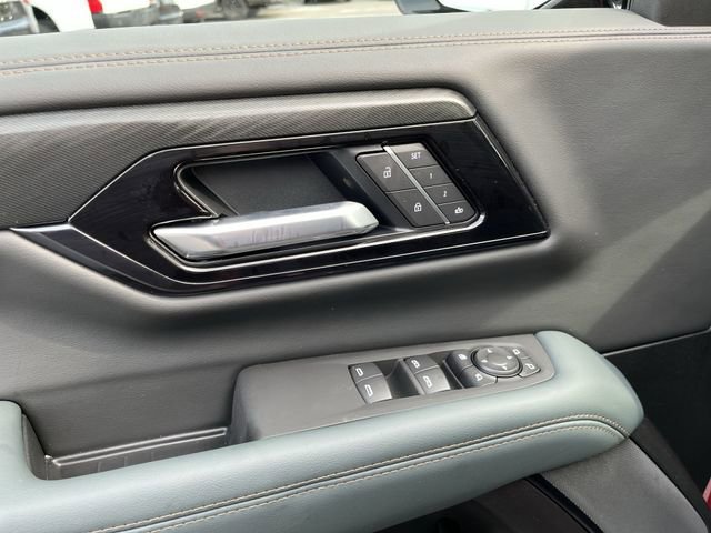 2026 GMC Yukon AT4 - Photo 16