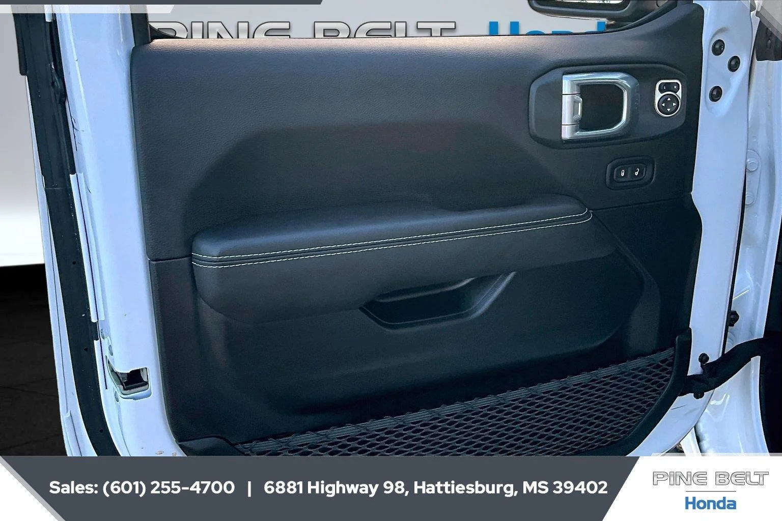 Used 2023 Bright White Clearcoat Jeep Sahara image 17