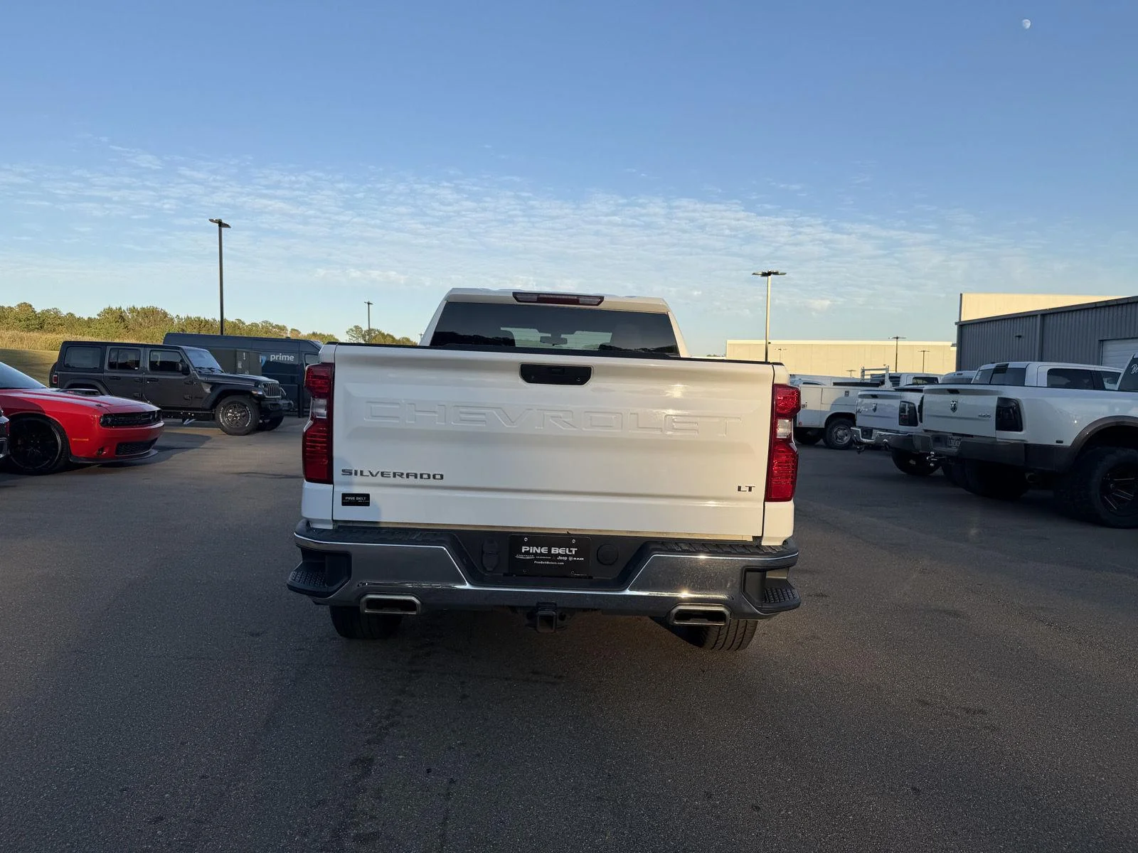 Used 2020 Summit White Chevrolet LT image 5