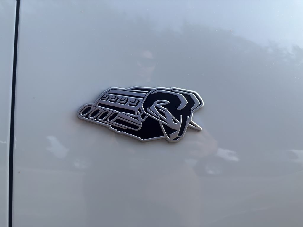New 2026 Bright White Clear-Coat Exterior Paint RAM Tradesman image 17