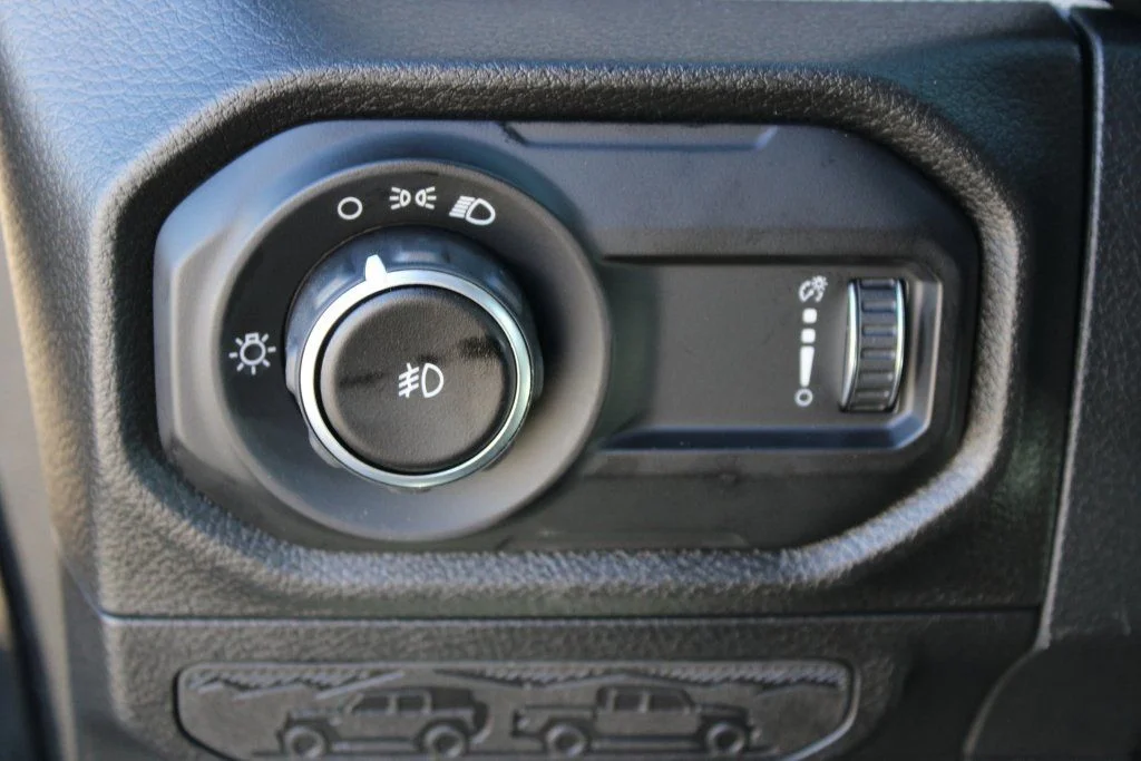 New 2026 Black Clear-Coat Exterior Paint Jeep Sport image 12