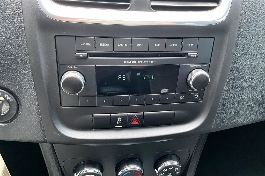 Used 2013 White Dodge SE image 30
