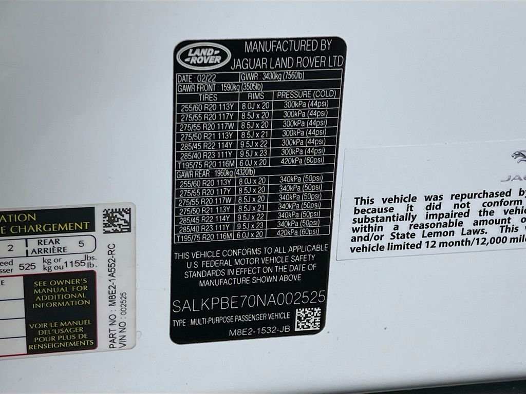 Used 2022 Fuji White Land Rover SE image 35