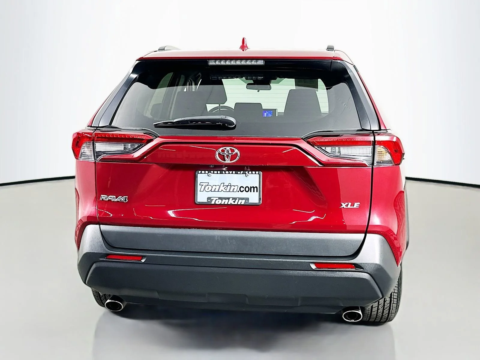 2023 Toyota RAV4 XLE - Photo 7