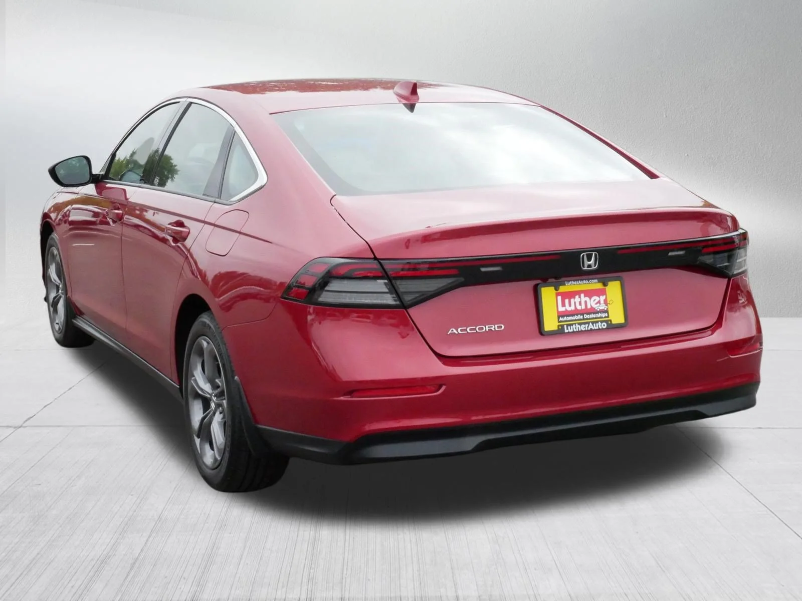 2023 Honda Accord EX - Photo 8