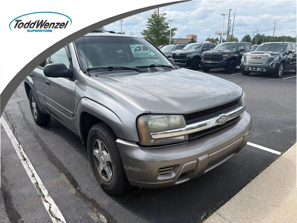 Used 2006 Gray Chevrolet LS image 1