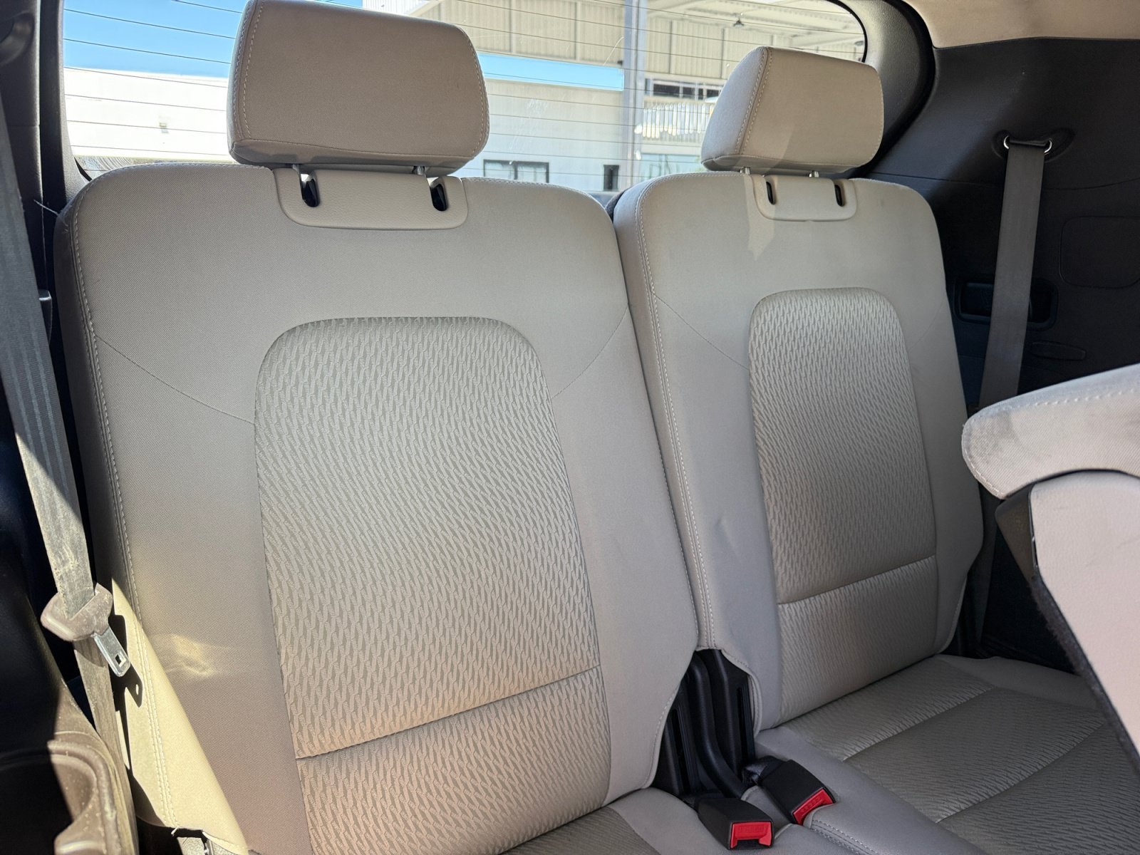 Used 2016 Night Sky Pearl Hyundai SE image 21