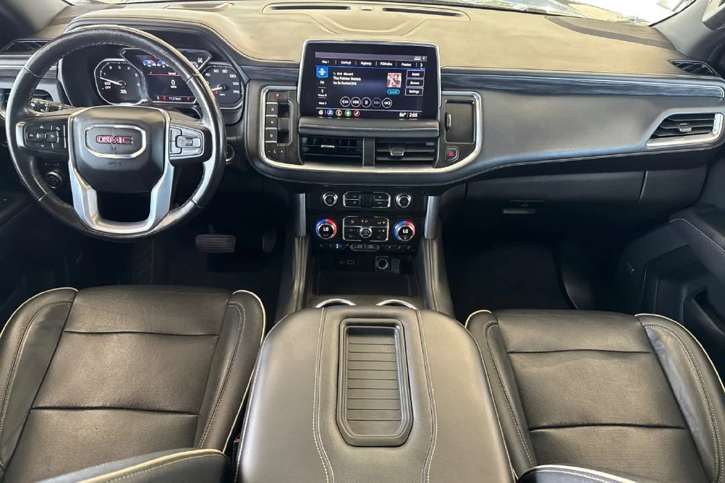 2021 GMC Yukon SLT - Photo 13
