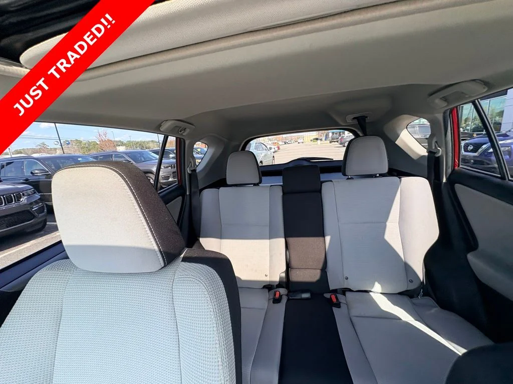Used 2018 Red Toyota XLE image 32