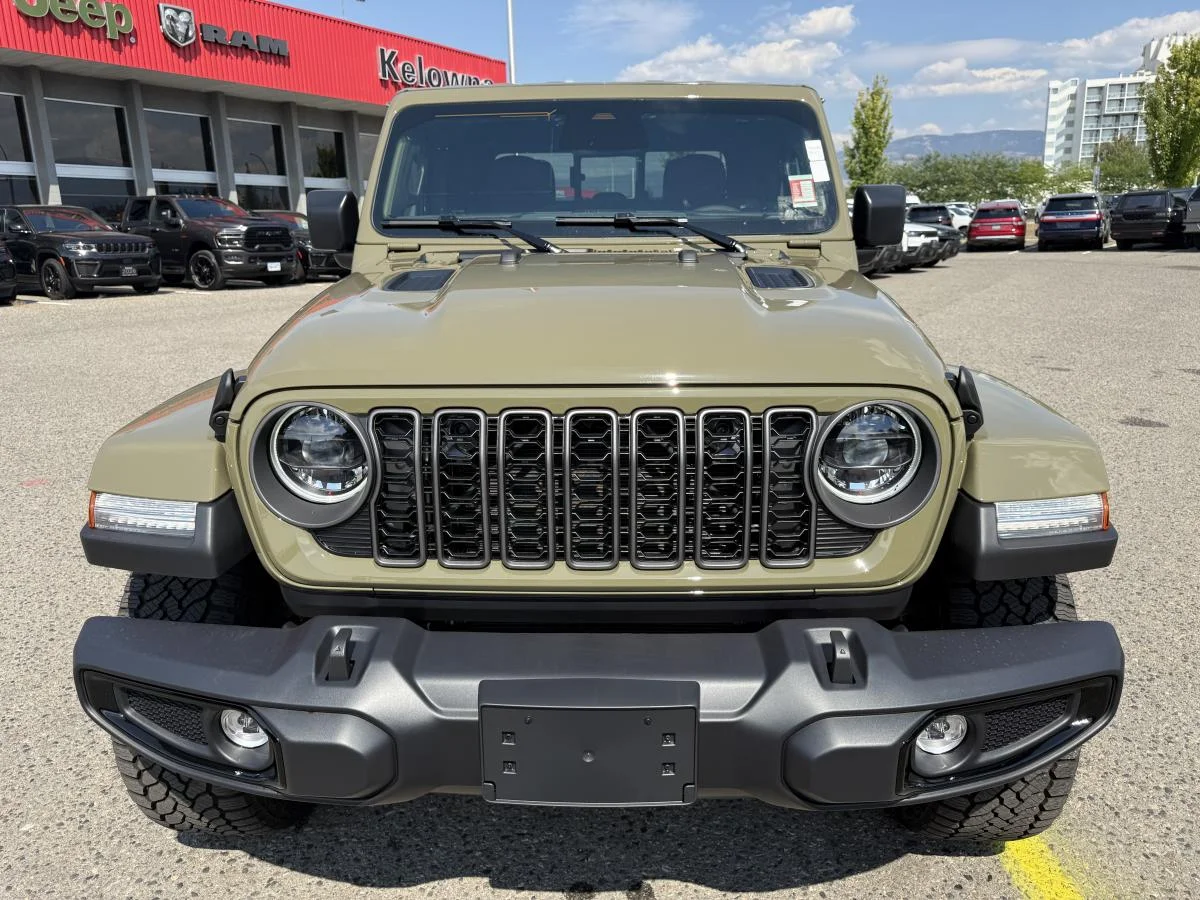 New 2026 41 (pj5) Jeep Nighthawk image 2