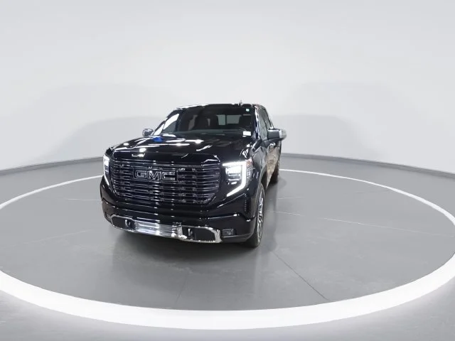 Used 2026 Black GMC Denali Ultimate image 3