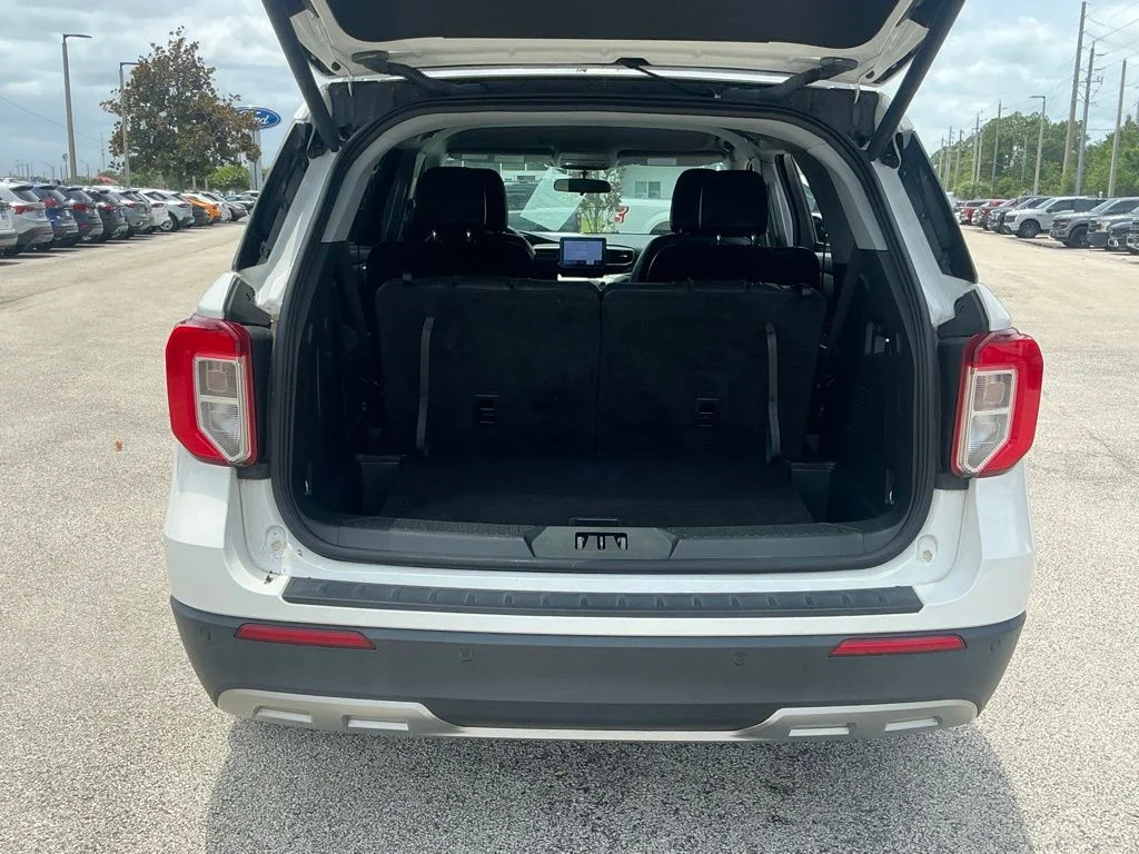 Used 2023 White Ford XLT image 31