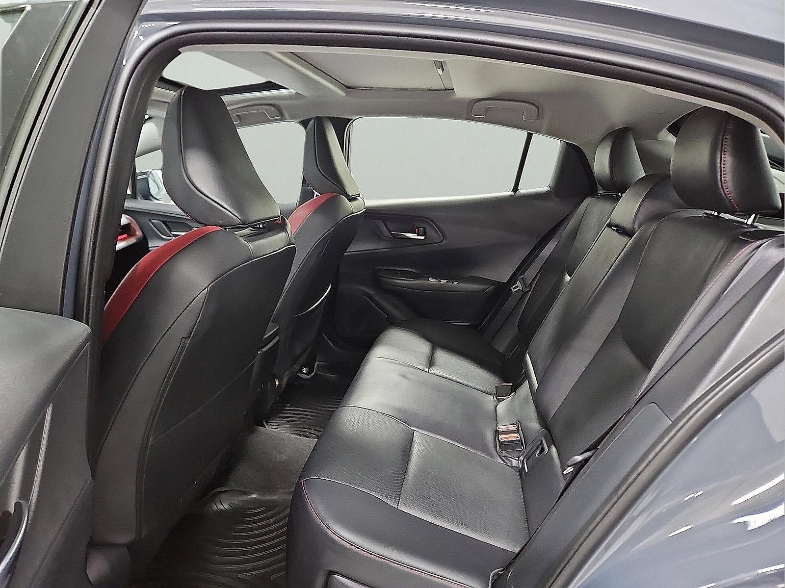 2024 Toyota Prius Prime XSE Premium - Photo 9