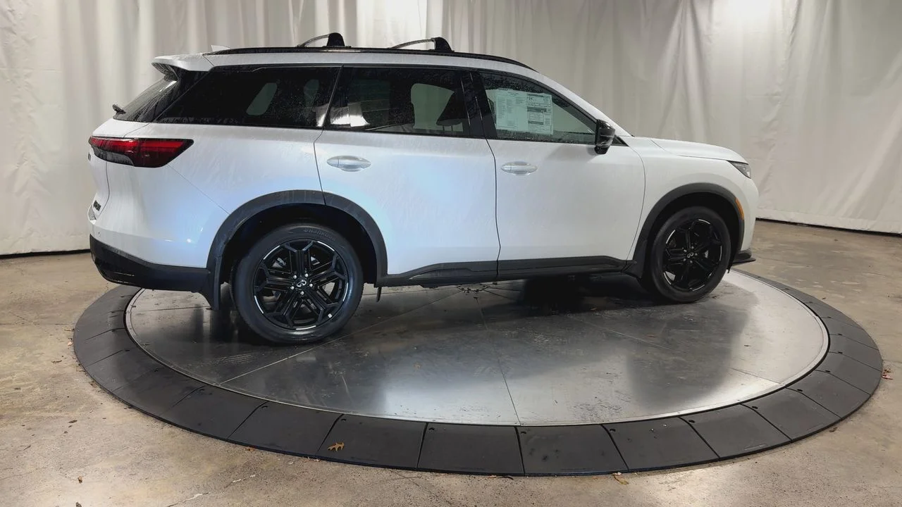 2026 INFINITI QX60 Sport - Photo 13