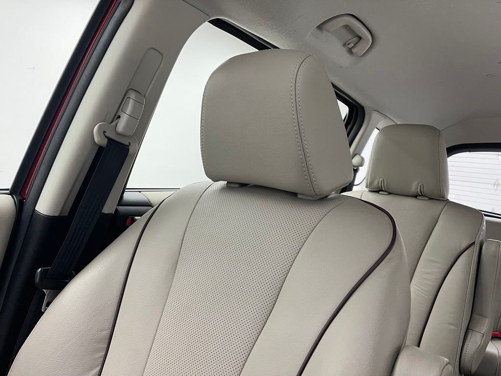 Used 2014 Zeal Red Mica Mazda Grand Touring image 36