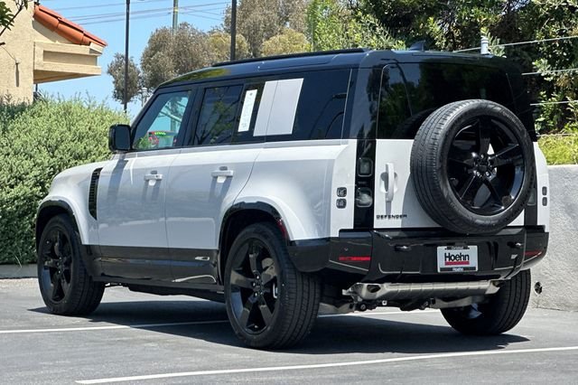 New 2026 Borasco Grey Land Rover X-Dynamic SE image 3