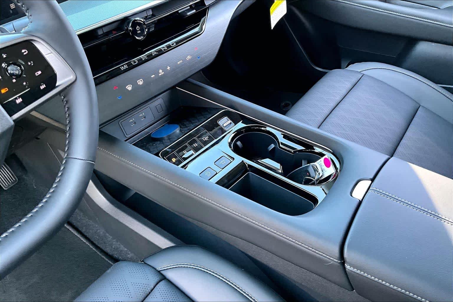 New 2026 Aurora Blue Pearl Metallic / Super Black Two-tone Nissan Platinum image 7