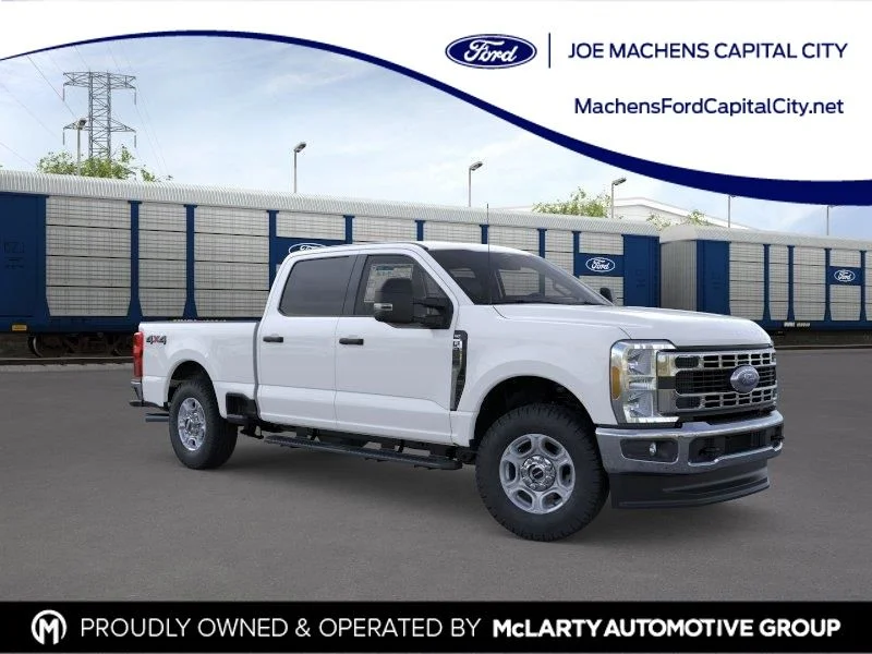 New 2026 White Ford XLT image 1
