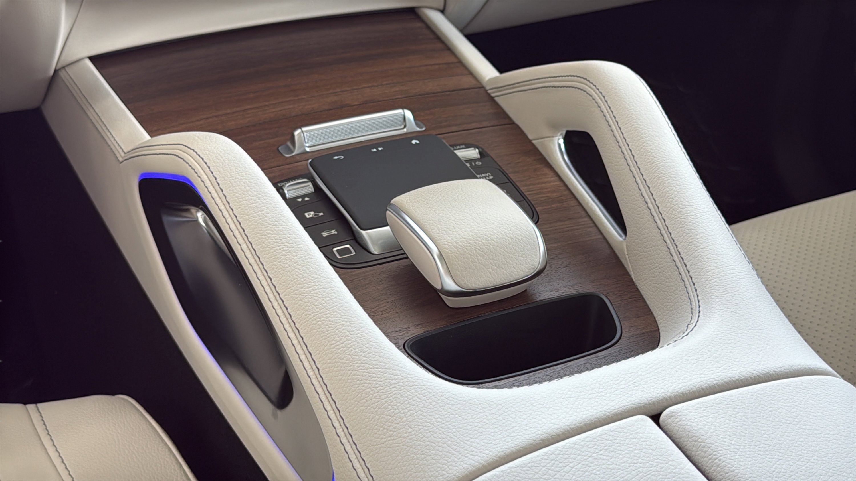 New 2026 Polar White Mercedes-Benz GLE 450 image 34