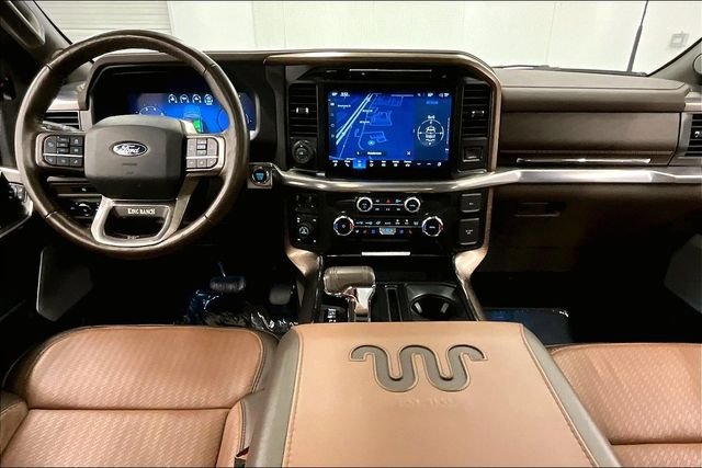 Used 2025 Agate Black Metallic Ford King Ranch image 19