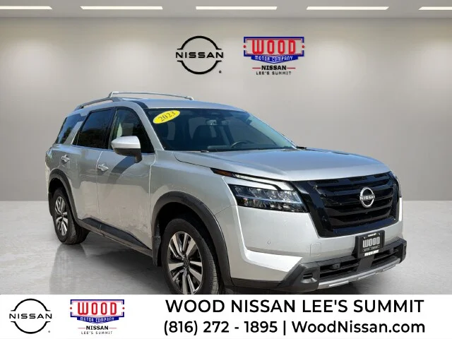 2023 Nissan Pathfinder SL