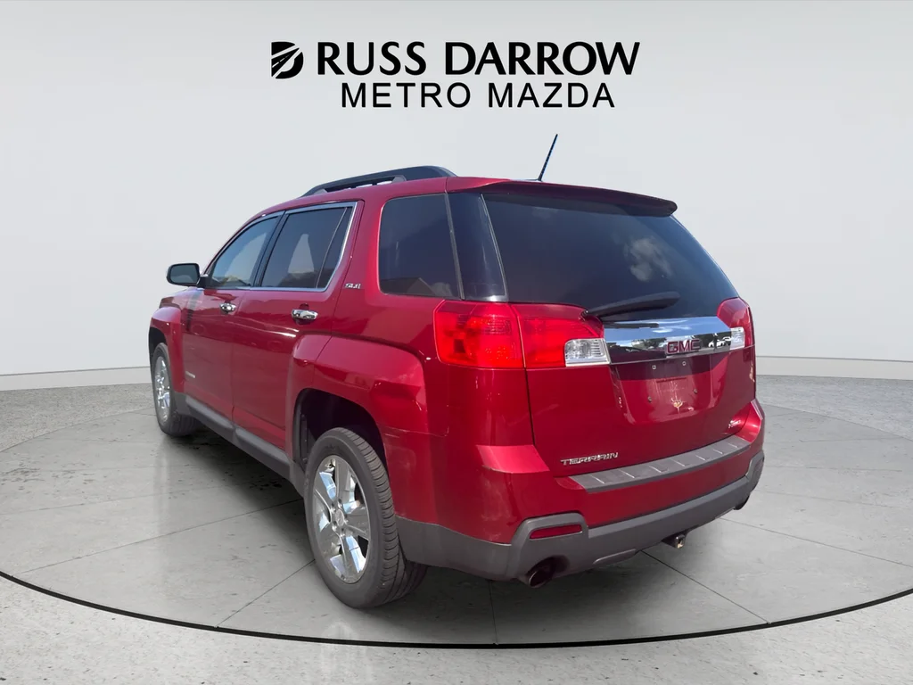 Used 2015 Red GMC SLE-2 image 3