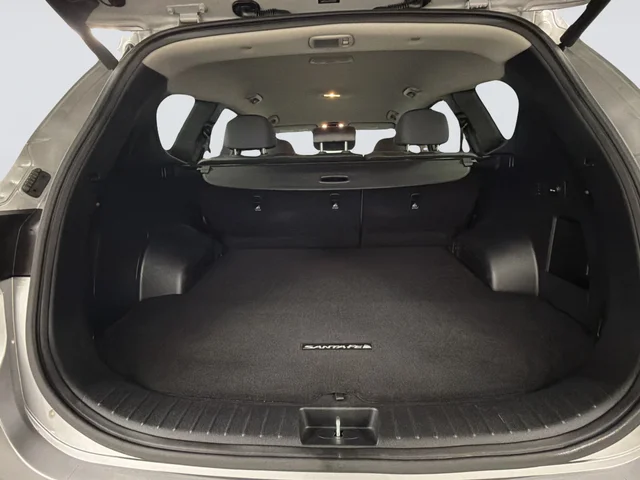 Used 2023 Silver Hyundai SEL image 32