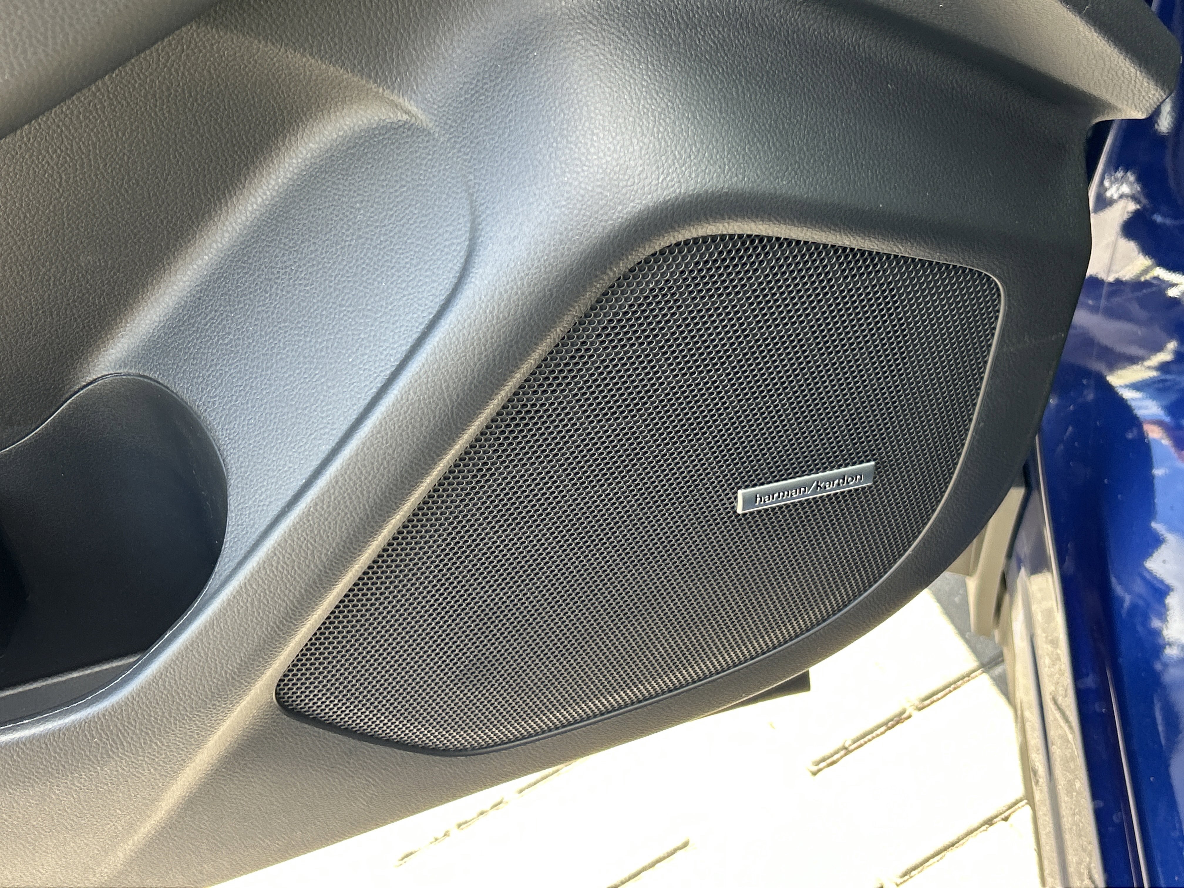 New 2026 SAPPHIRE BLUE PEARL Subaru Touring 7-Passenger image 20