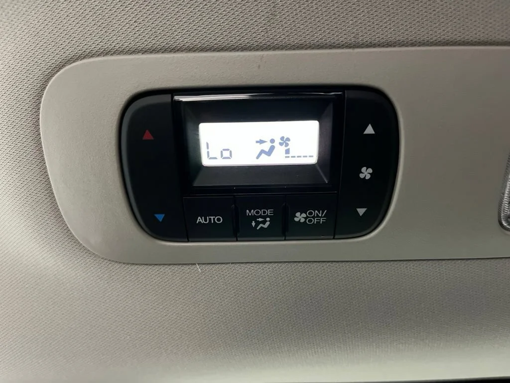 2025 Honda Odyssey Touring - Photo 77