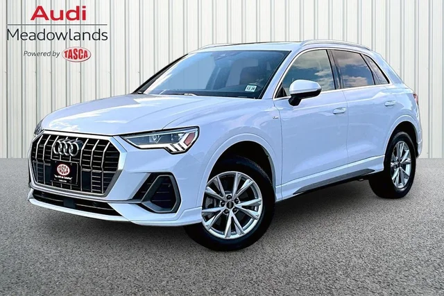 2024 Audi Q3 Premium